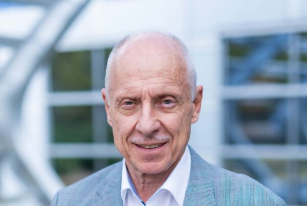 Stefan Glück, MD, PhD, FRCPC - Konsuld